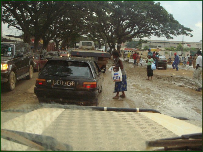 Luanda trafic