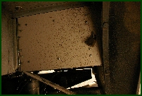 Left rear arch locker